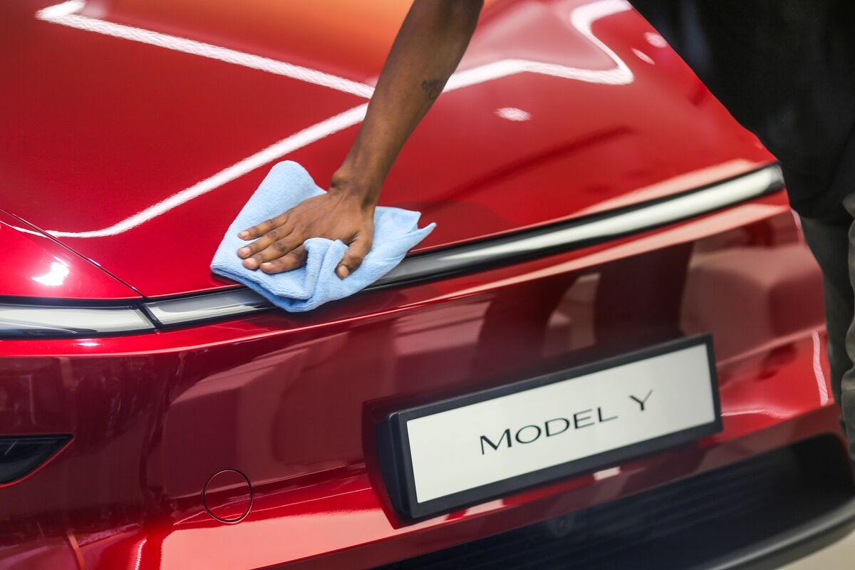 Tesla and Rivian exceed Q3 delivery expectations as electric vehicle sales rebound