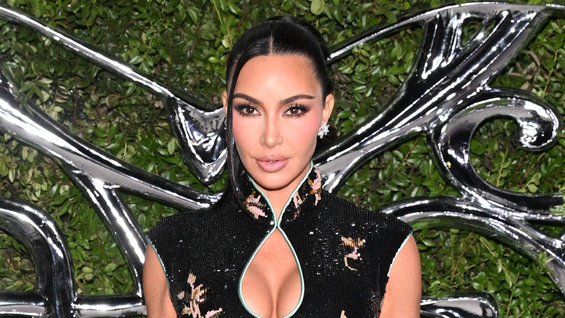 Kim Kardashian says five years of being single aided her personal healing process.