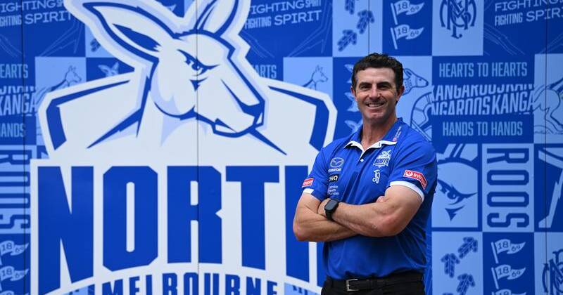 Nathan Buckley withdraws from North Melbourne coaching race, leaving path for first-time leader.