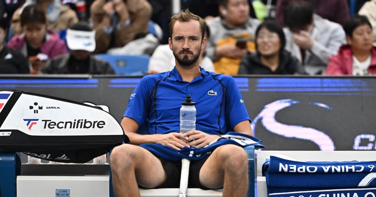 Daniil Medvedev's China Open Disqualification Sparks Urgent Debate Over Tennis Officiating Rules