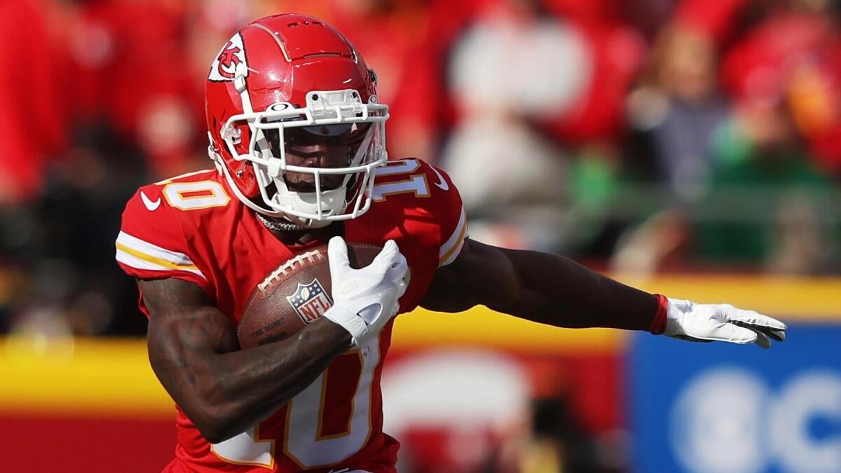 Chiefs Face Receiver Injuries And Trade Speculation Amid Undefeated Run