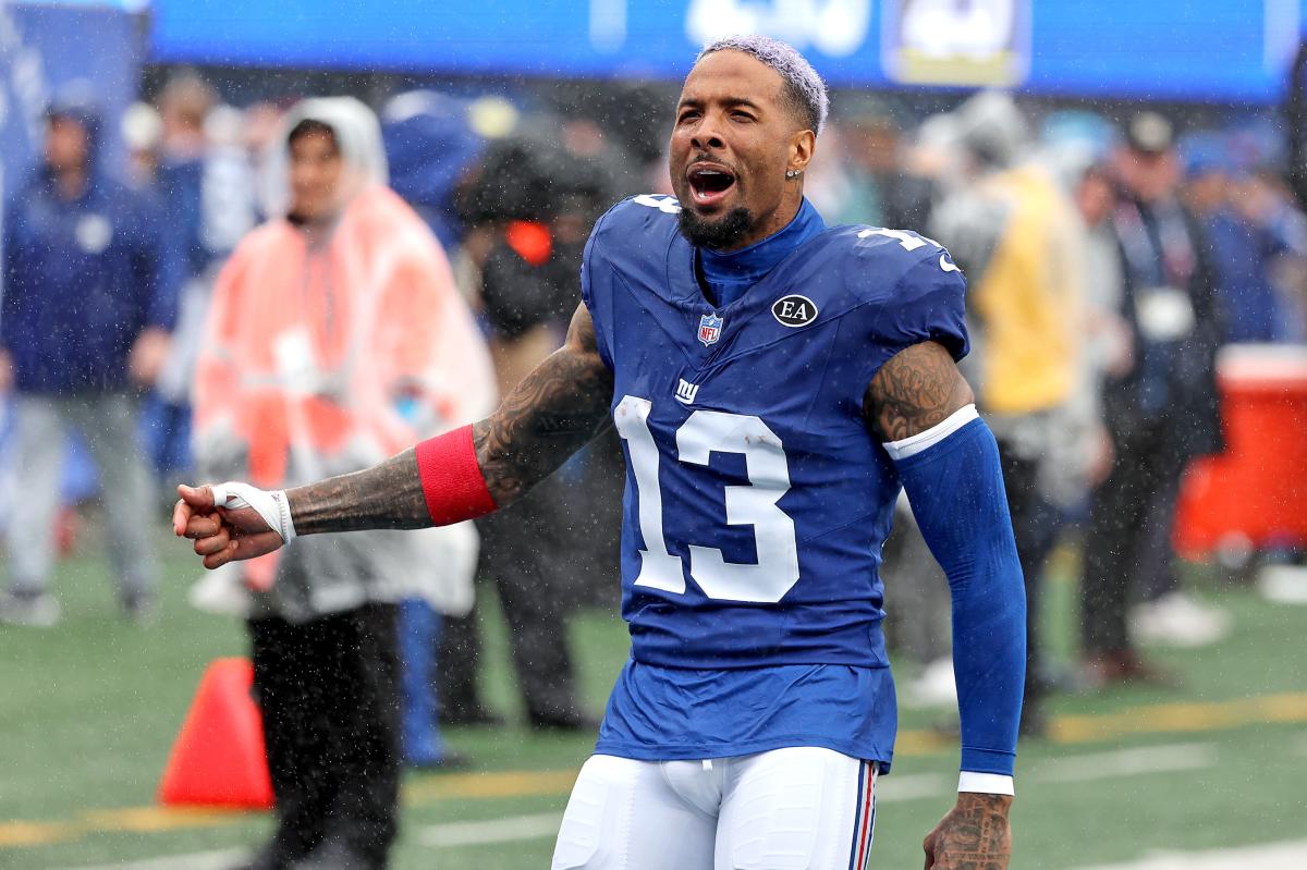 Odell Beckham Jr. criticizes the New York Giants following his unexpected roster cut.
