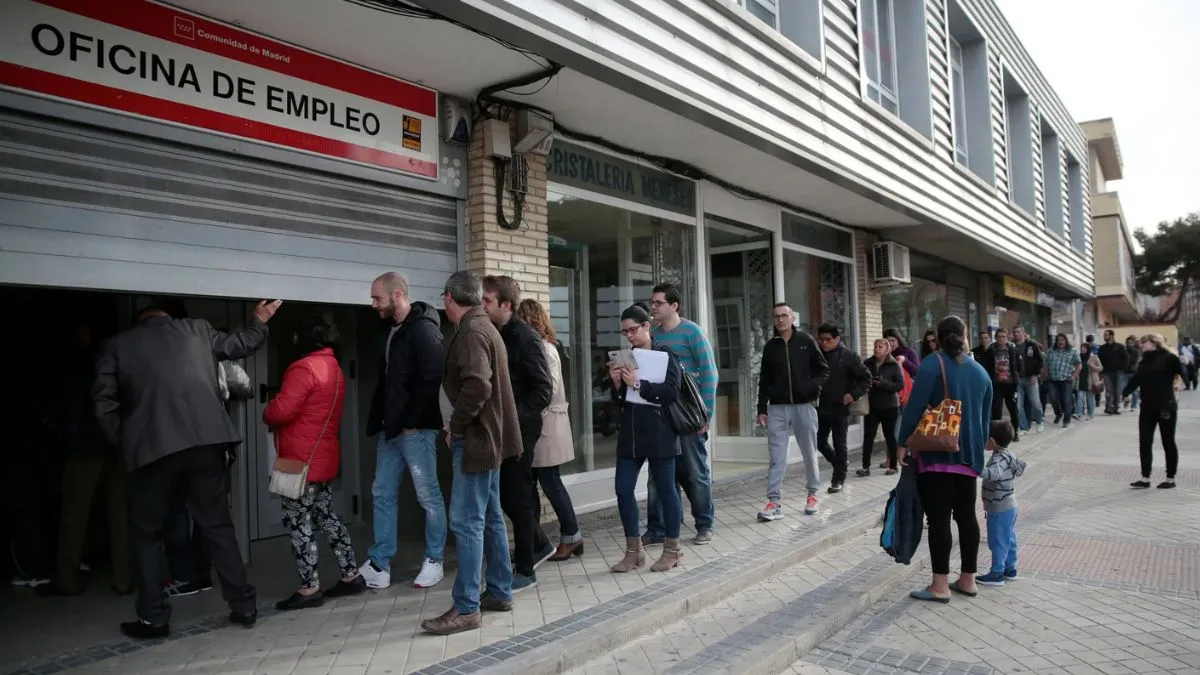 Spain Records Employment Gains While Global Manufacturing Expands Despite Rising Cost Pressures