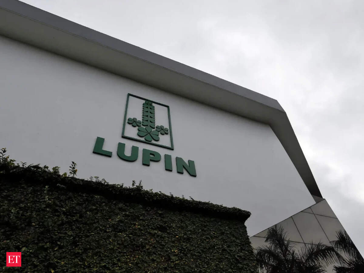 Lupin launches the world's first triple-combination COPD inhaler in India for long-term management.