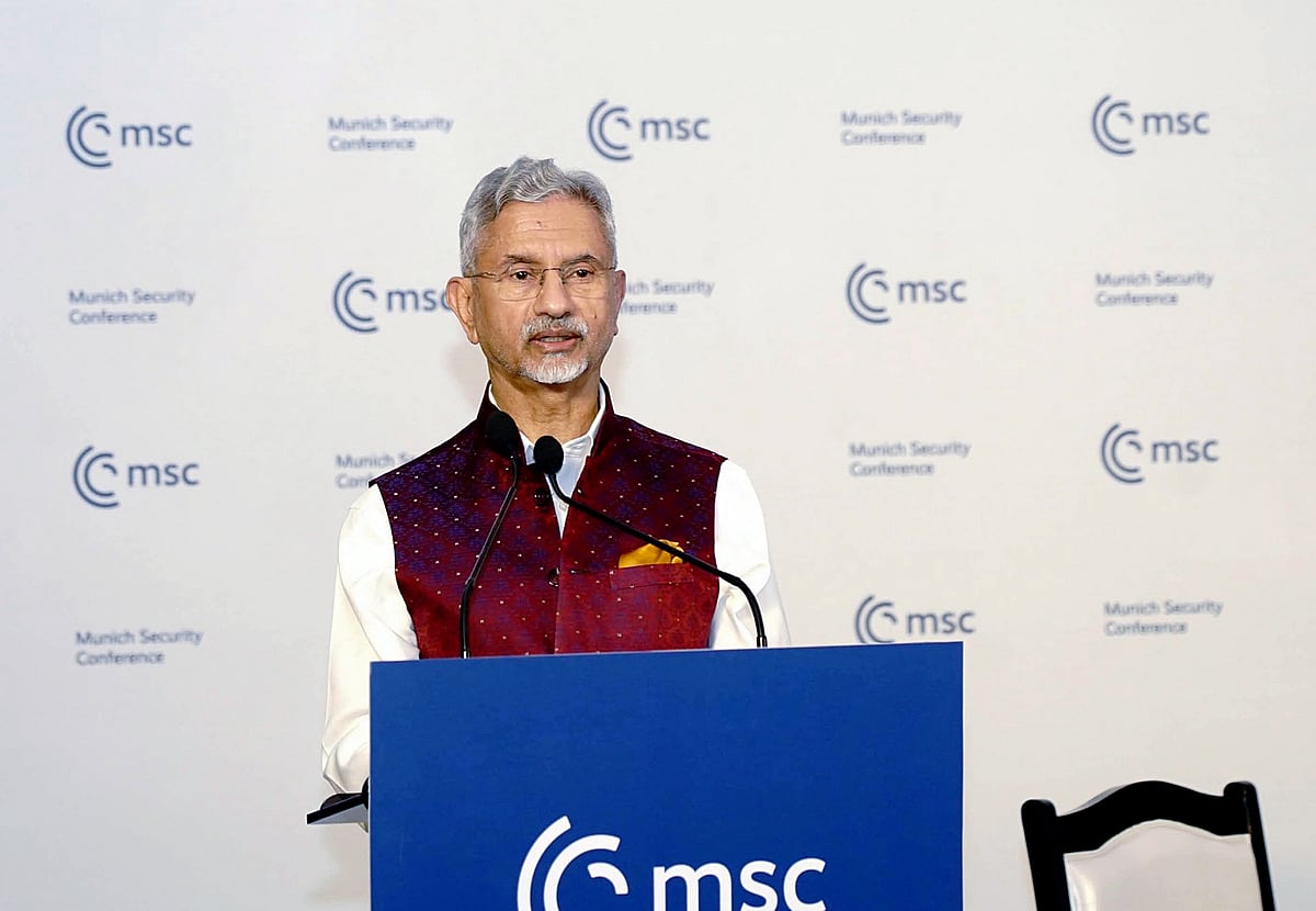 Jaishankar Says US Chooses Global Isolation While China Expands Influence