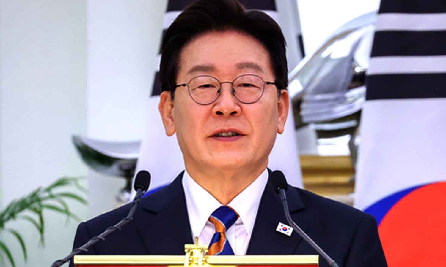 South Korean President Orders Thorough Probe Into Major Bank and Public Agency Data Leaks