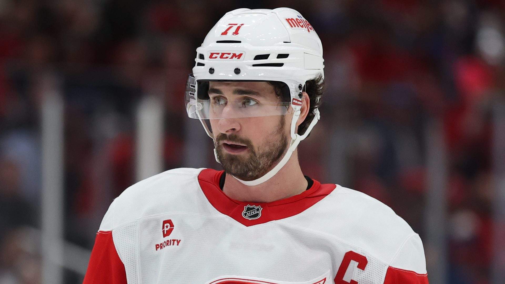 Detroit Red Wings Fans Loudly Boo Former Captain Dylan Larkin at Season Opener