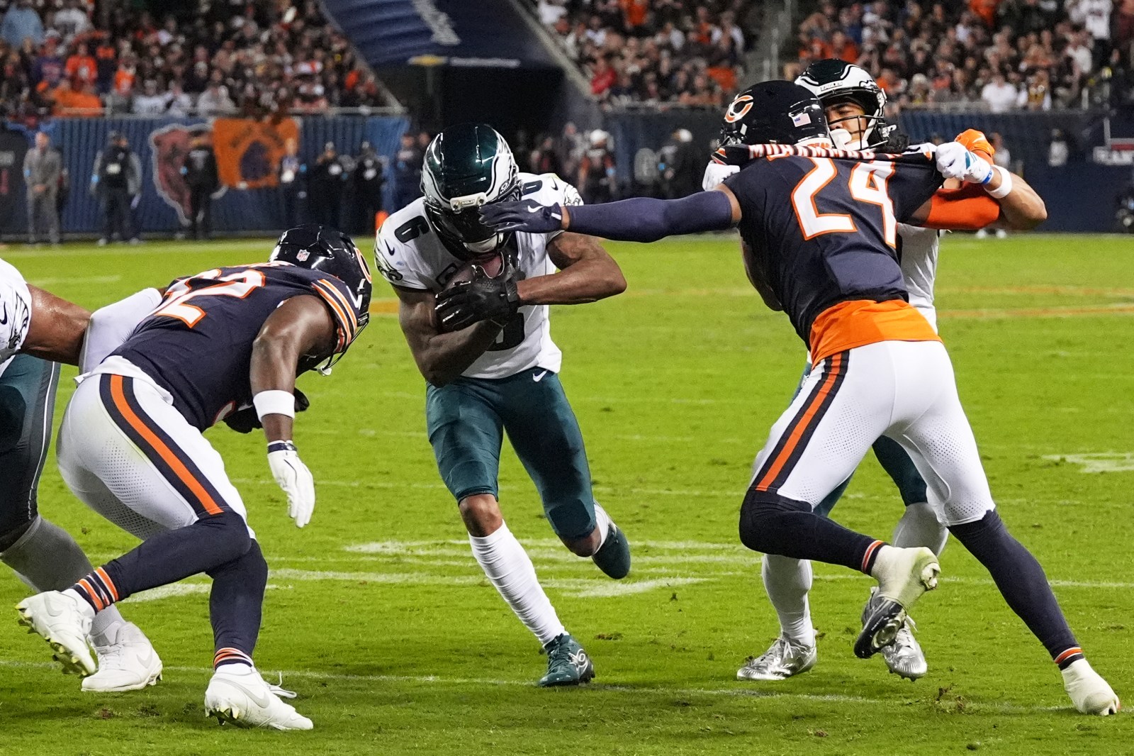Philadelphia Eagles Rule Out Wide Receiver DeVonta Smith With Hamstring Injury Against Rams