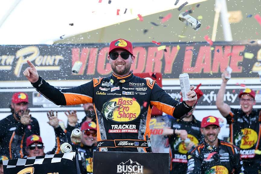 Chase Briscoe dominates at Las Vegas to secure his second win of 2026.