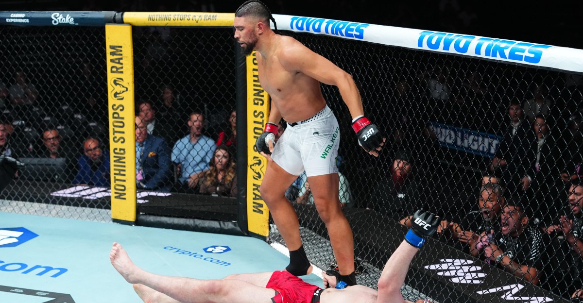 Johnny Walker secures a dominant first-round knockout in his UFC heavyweight debut.