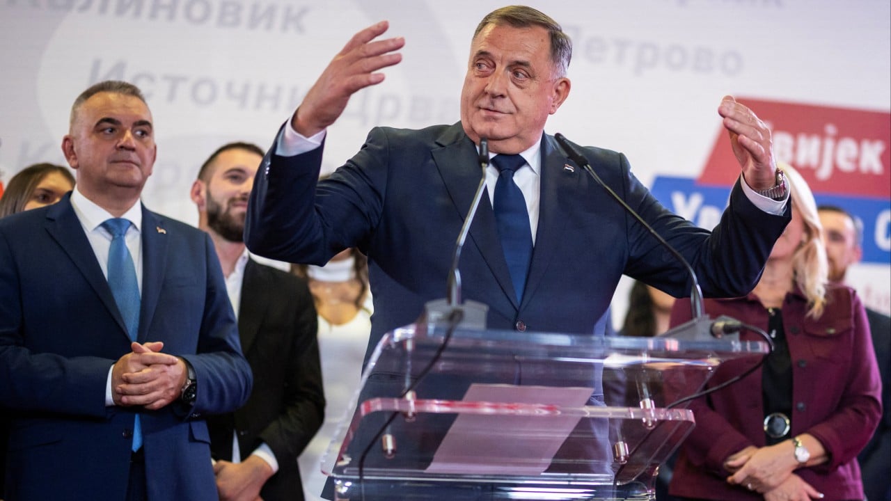 Bosnian Serb Nationalist Milorad Dodik Claims Election Victory Through Allies