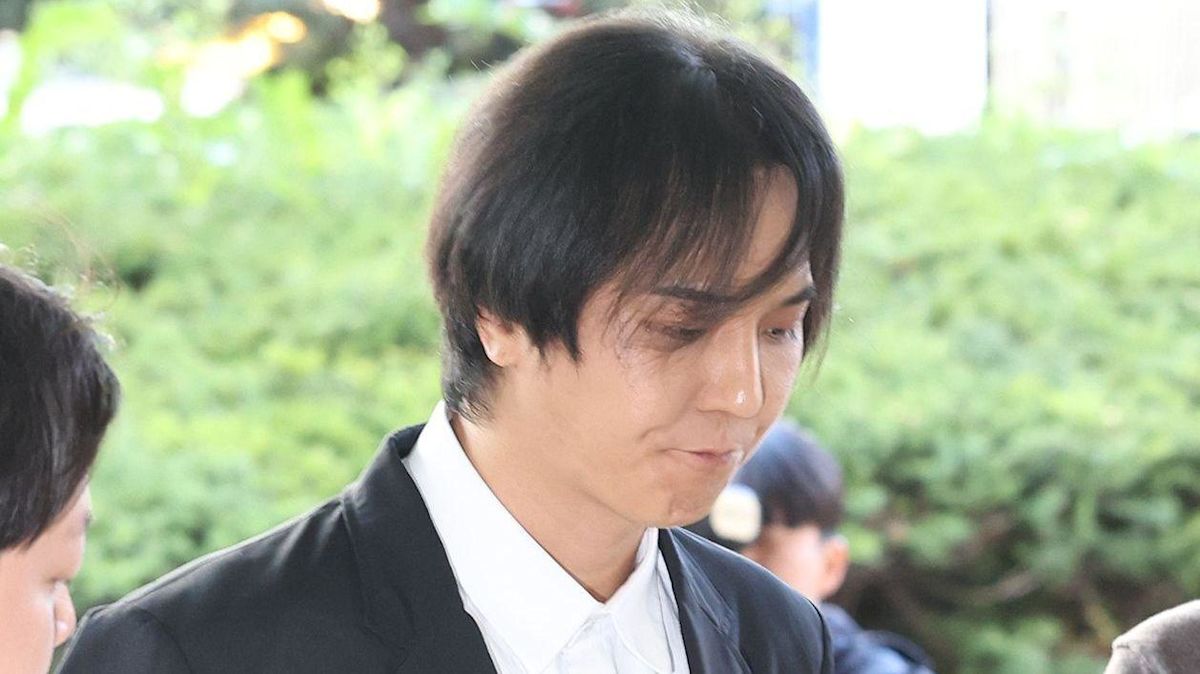 K-pop Singer Song Min-ho Receives Suspended Sentence for Military Service Absences