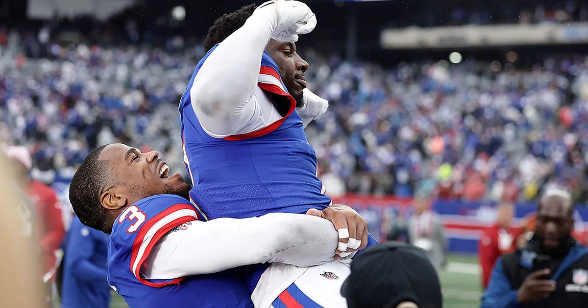 Deonte Banks Seals Giants Victory With Pick-Six to Claim NFC East Lead
