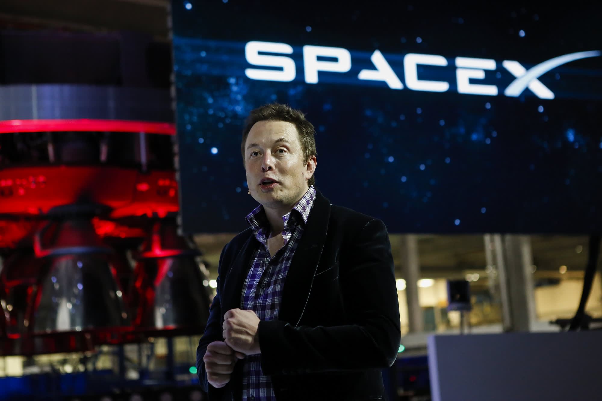 Elon Musk announces SpaceX AI unit will rename from SpaceXAI to SpaceXSI.