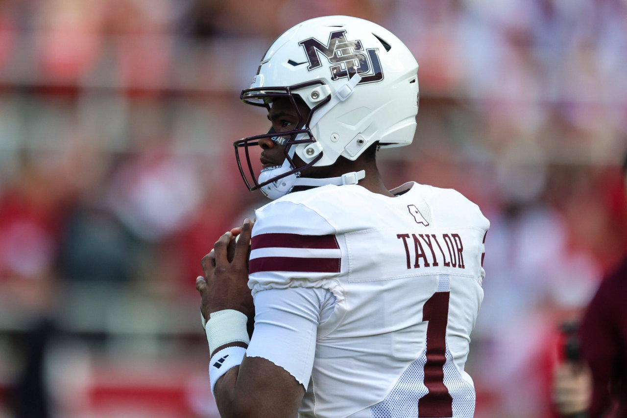 Mississippi State Quarterback Kamario Taylor is Day-to-Day After Sustaining Injury Against Alabama