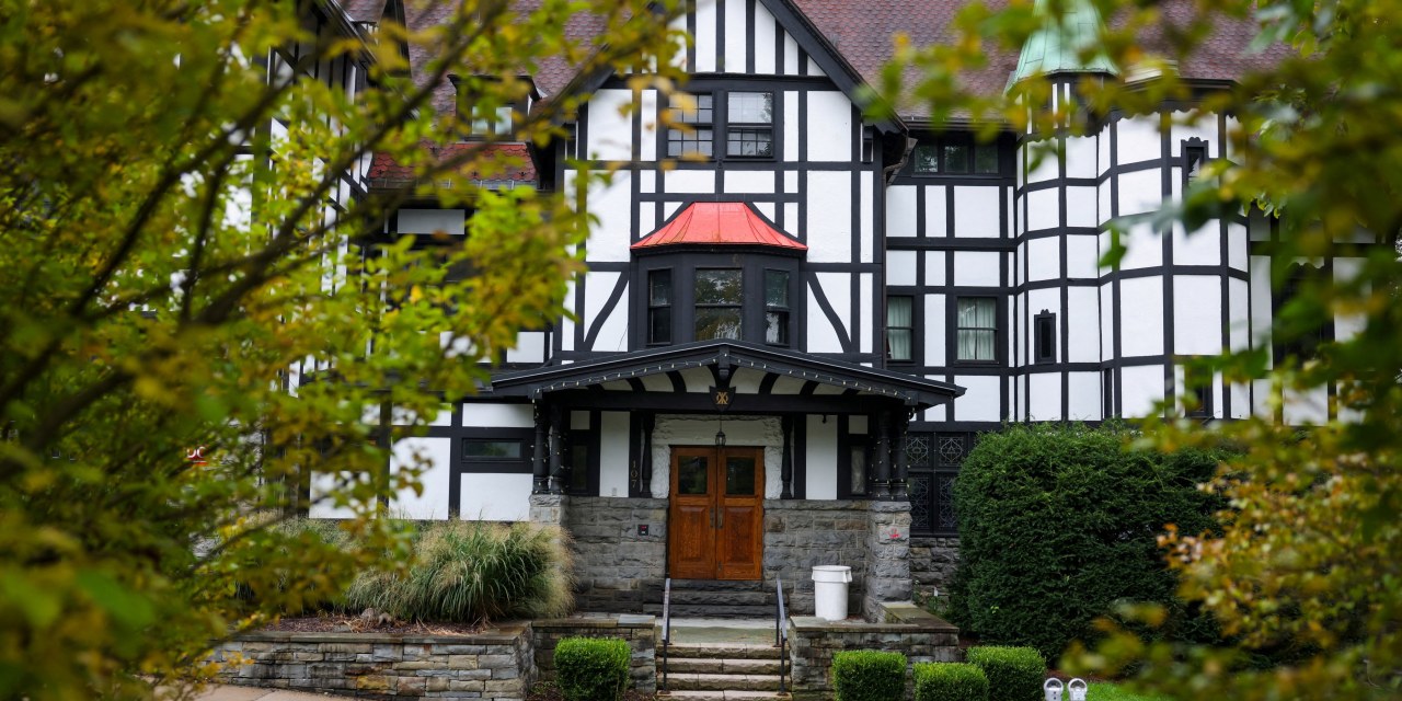 Prosecutors Reopen Cornell Fraternity Assault Case Following New Civil Lawsuit Revelations