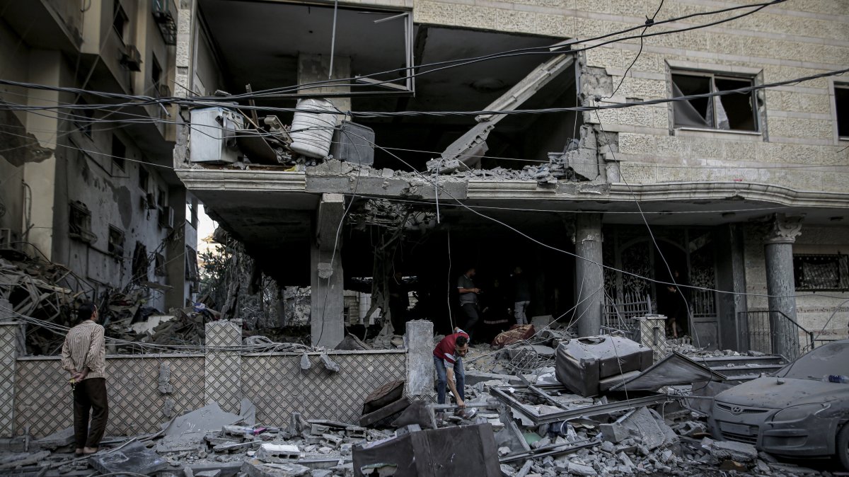 Israeli Forces Kill Suspect and Detain Two Amid Expanding Military Operations in Southern Syria