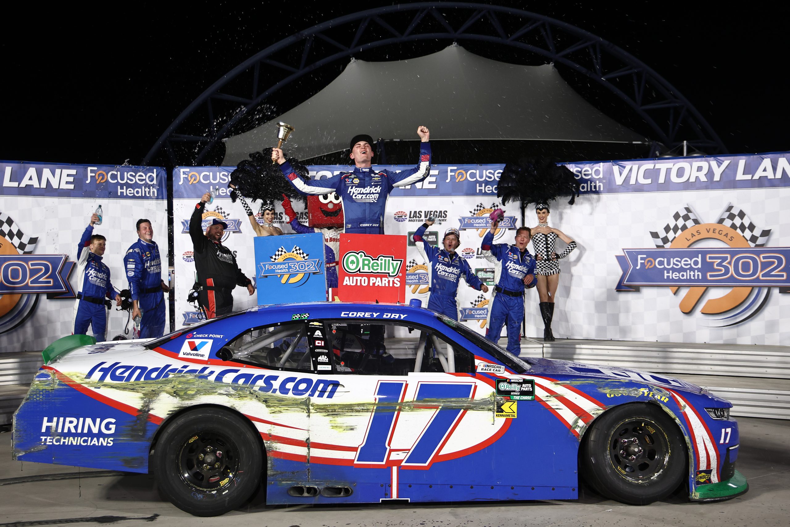 Corey Day Edges Carson Kvapil to Claim Victory at Las Vegas Motor Speedway