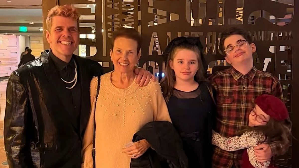 Perez Hilton Reunites With Children and Mother During Residential Treatment Facility Recovery