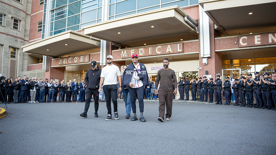 Off-Duty NYPD Detective Released From Hospital After Bronx Robbery Stabbing
