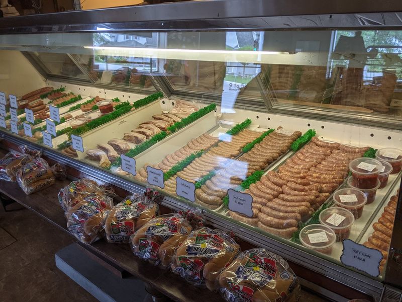 Independent sandwich shops across regions gain acclaim for fresh ingredients and community ties.