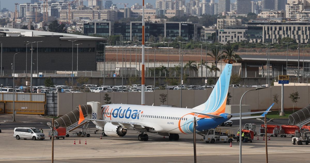 Security forces respond to a reported hijack attempt in Israel amid rising tensions.