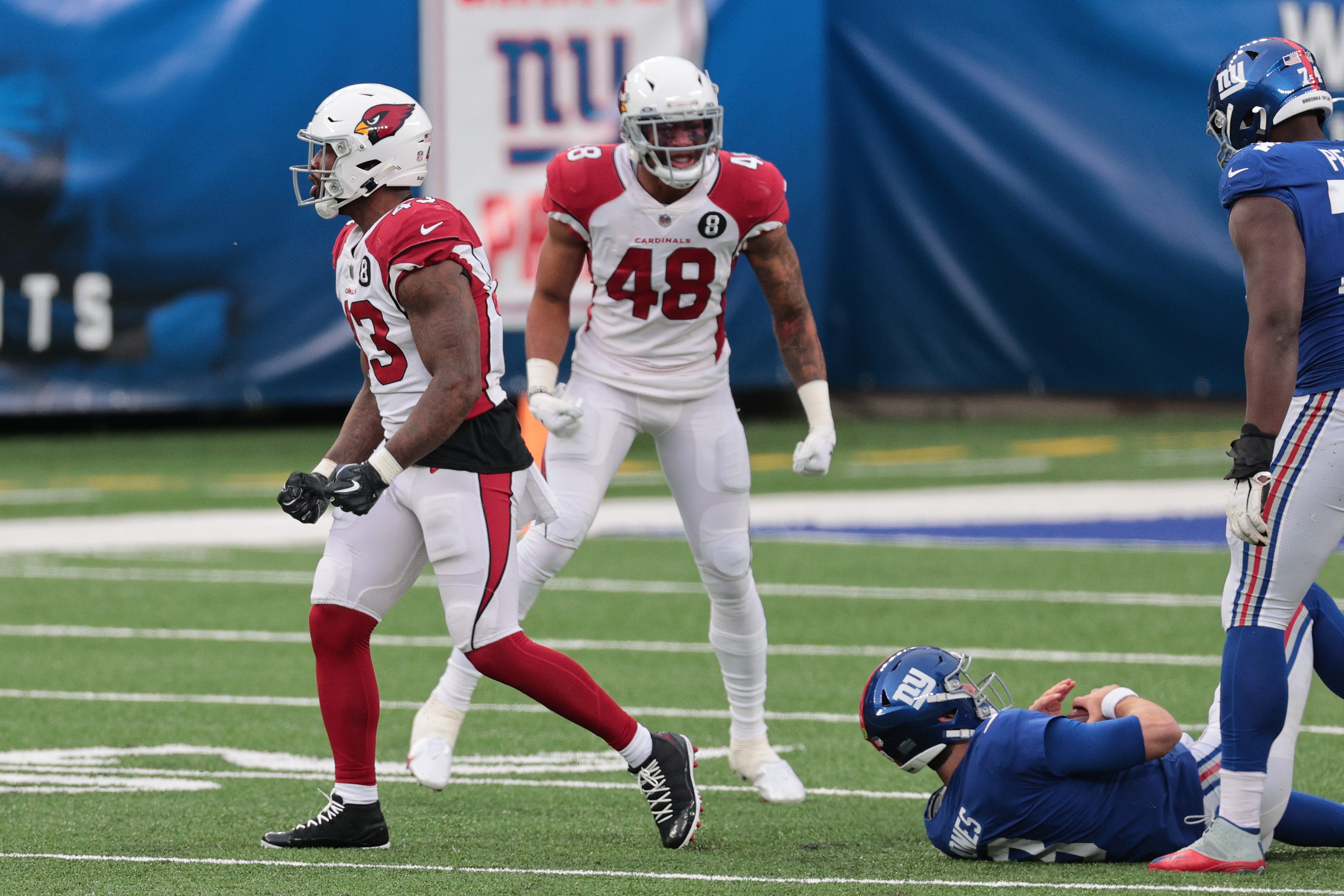 Giants and Cardinals Prepare for Historic Week 4 NFL Matchup