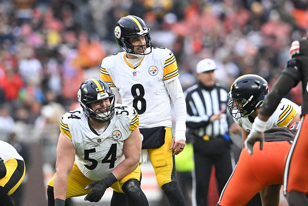 Steelers and Browns Meet in Thursday Night Clash for AFC North Lead