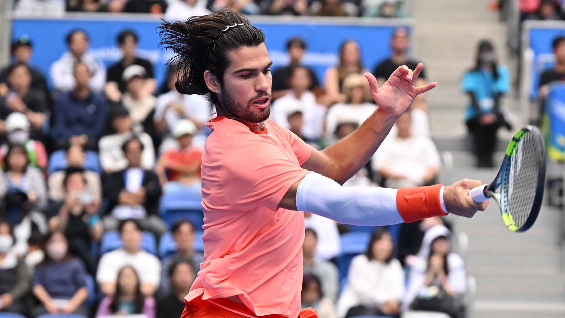 Carlos Alcaraz Rallies After Losing 16 Straight Points to Reach Japan Open Final