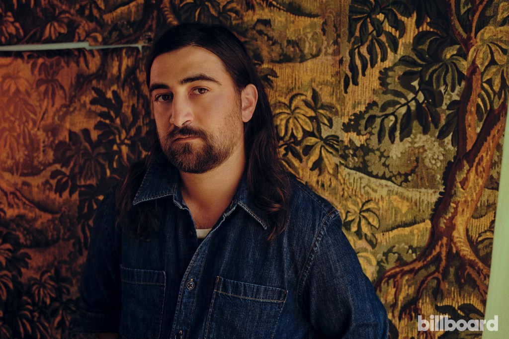 Noah Kahan releases a new folk-pop single for the upcoming Hunger Games prequel film.