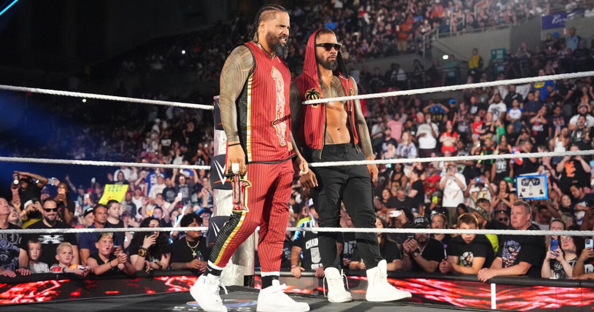Solo Sikoa and the Usos unite to face 946 on WWE Raw