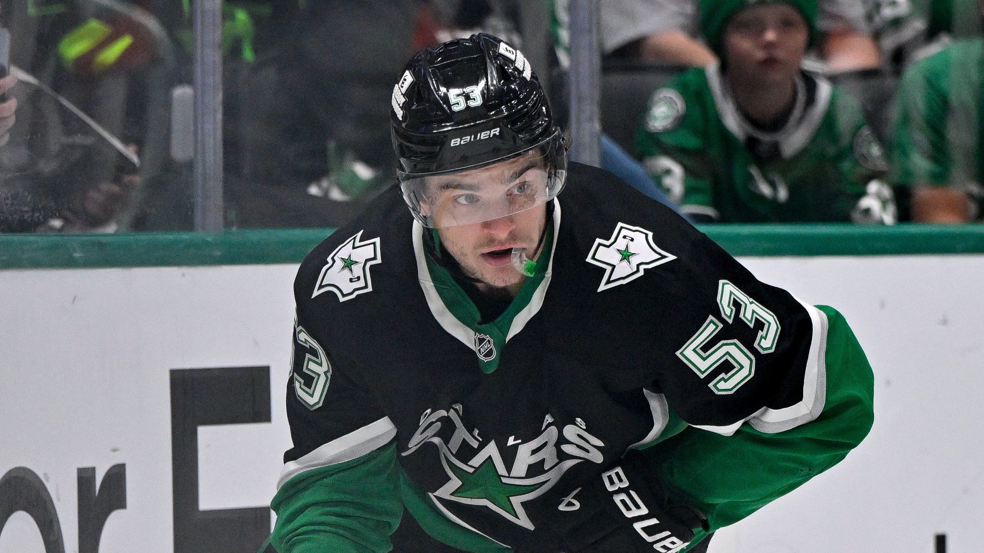 Saturday NHL Betting Previews Highlight Key Matchups and Early Season Trends