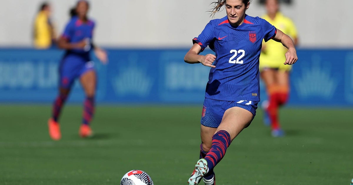 Racing Louisville midfielder Savannah DeMelo signs contract extension following cardiac arrest recovery