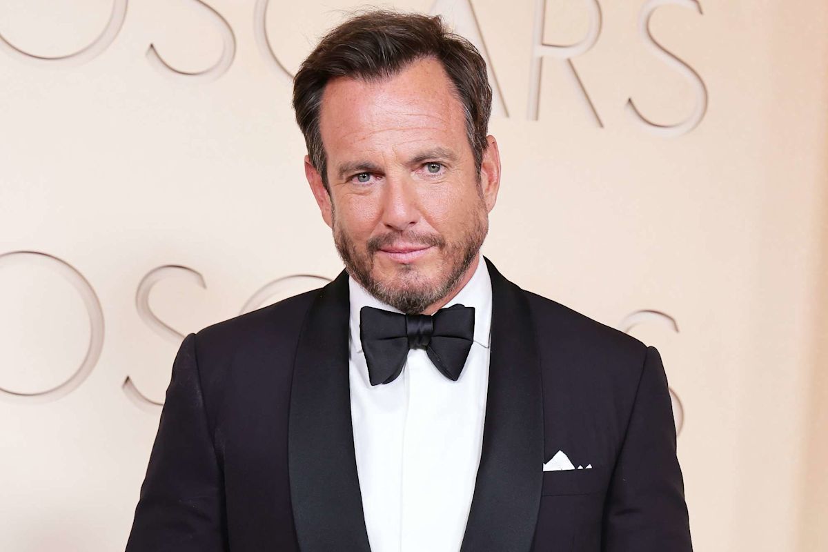 Actor Will Arnett publicly discusses his relationship with fashion brand heir Emma Marciano.