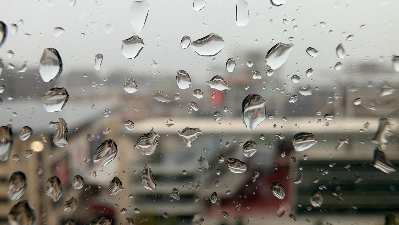 Unseasonable Warmth Gives Way to Rain and Cooler Weather Across the East